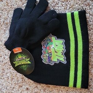 Teenage Mutant Ninja Turtles toque and mini glove set, kid, nwt